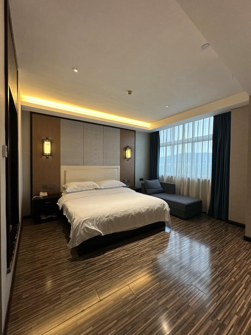 永福南站附近酒店怎么选最划算?-第3张图片-德高鼎泰便民中心 永福南站附近酒店怎么选最划算?-第3张图片-德高鼎泰便民中心