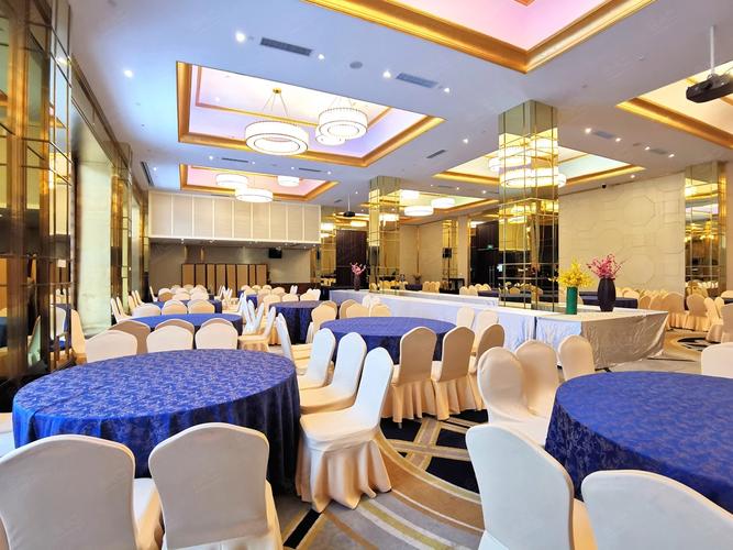 中州假日皇冠酒店怎么预订最优惠？-第3张图片-德高鼎泰便民中心