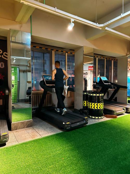 哈尔滨健身房怎么选?-第2张图片-德高鼎泰便民中心 哈尔滨健身房怎么选?-第2张图片-德高鼎泰便民中心