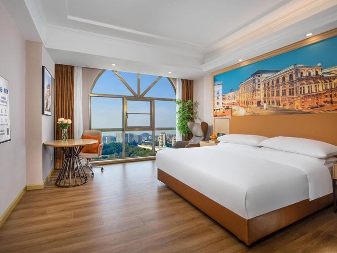 松岗性价比高酒店怎么选？-第2张图片-德高鼎泰便民中心