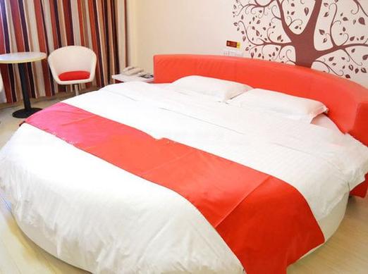 威海快捷连锁酒店怎么预订最划算？-第2张图片-德高鼎泰便民中心