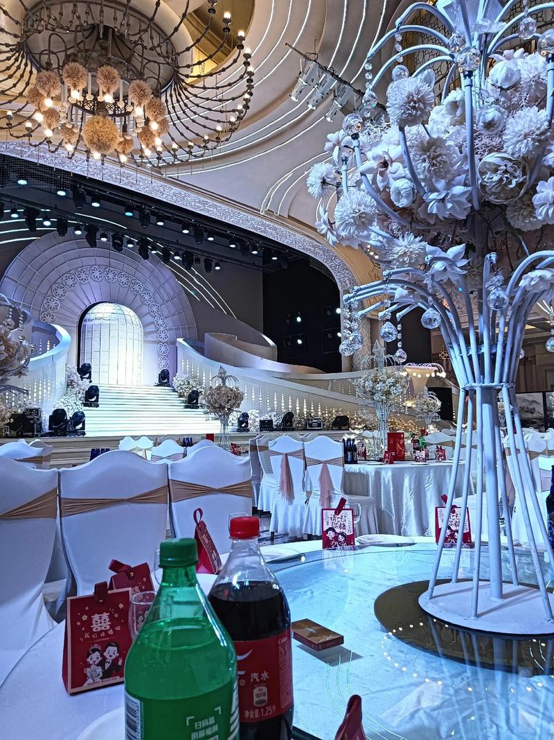 铁西婚宴主题酒店预订-第1张图片-德高鼎泰便民中心 铁西婚宴主题酒店预订-第1张图片-德高鼎泰便民中心