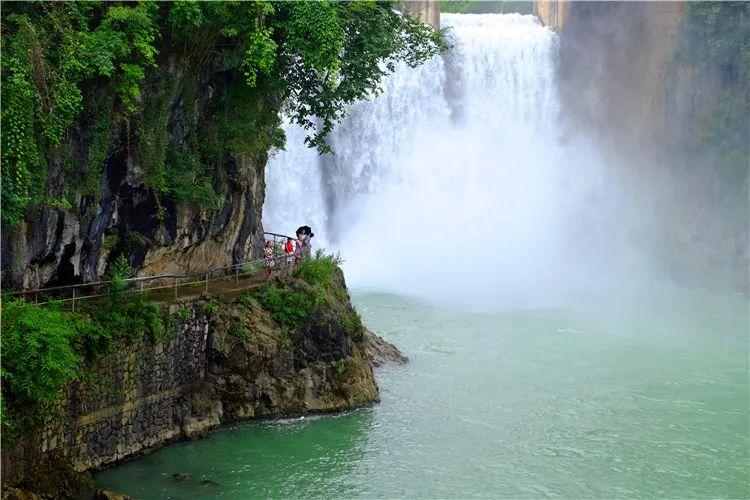 岑巩银河假期酒店怎么预订最优惠？-第1张图片-德高鼎泰便民中心