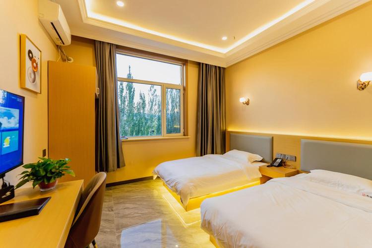 呼和浩特旅游酒店怎么选最划算?-第2张图片-德高鼎泰便民中心 呼和浩特旅游酒店怎么选最划算?-第2张图片-德高鼎泰便民中心