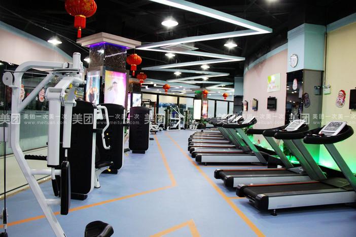 港濠国际健身会所价格是多少？-第3张图片-德高鼎泰便民中心