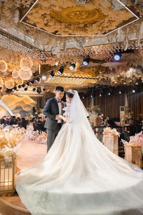 长安婚礼主题酒店怎么选？-第3张图片-德高鼎泰便民中心