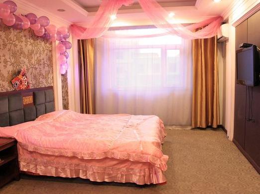 抚顺河东哪家结婚酒店好预订？-第2张图片-德高鼎泰便民中心