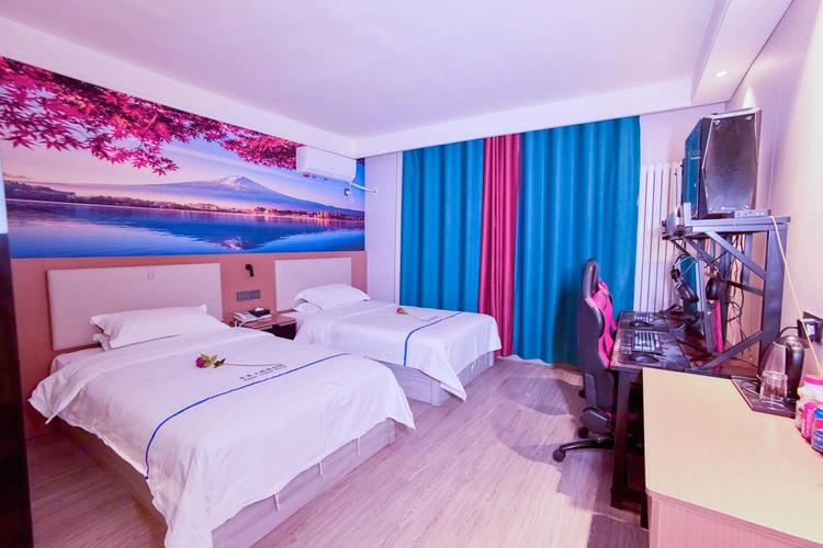 辉县苹果主题酒店怎么预订?-第1张图片-德高鼎泰便民中心 辉县苹果主题酒店怎么预订?-第1张图片-德高鼎泰便民中心