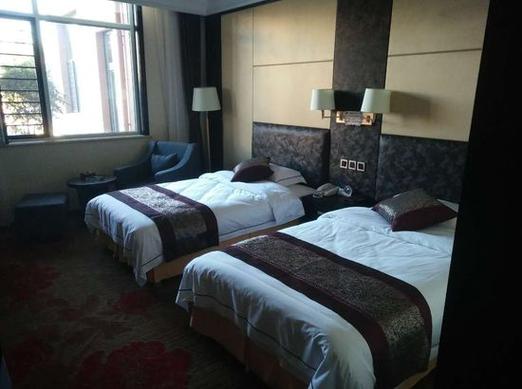 烟台栖霞结婚酒店怎么选?-第1张图片-德高鼎泰便民中心 烟台栖霞结婚酒店怎么选?-第1张图片-德高鼎泰便民中心