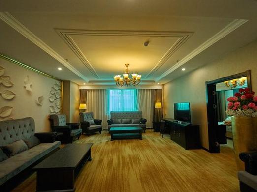 烟台栖霞结婚酒店怎么选?-第3张图片-德高鼎泰便民中心 烟台栖霞结婚酒店怎么选?-第3张图片-德高鼎泰便民中心