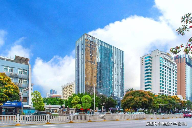 深圳著名物业管理公司有何特色优势？-第3张图片-德高鼎泰便民中心