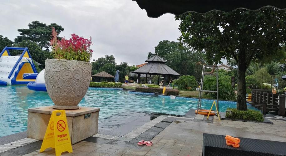 中山度假别墅酒店预订-第2张图片-德高鼎泰便民中心