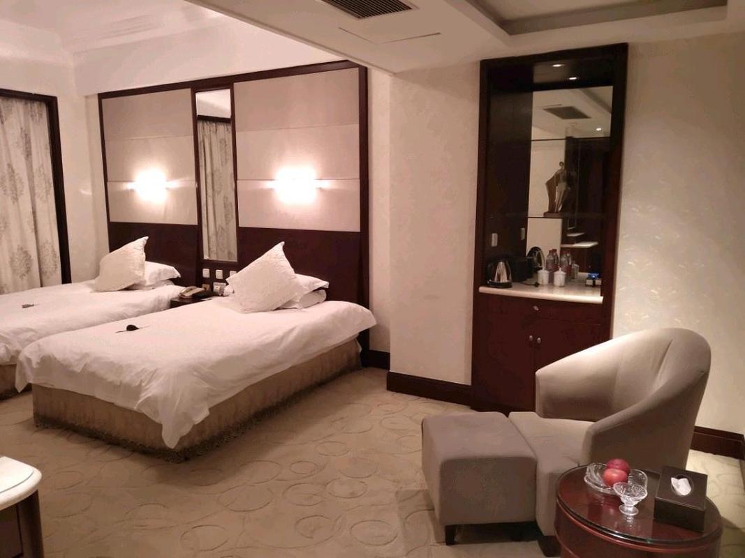 嘉兴西山公园酒店怎么预订最划算?-第1张图片-德高鼎泰便民中心 嘉兴西山公园酒店怎么预订最划算?-第1张图片-德高鼎泰便民中心