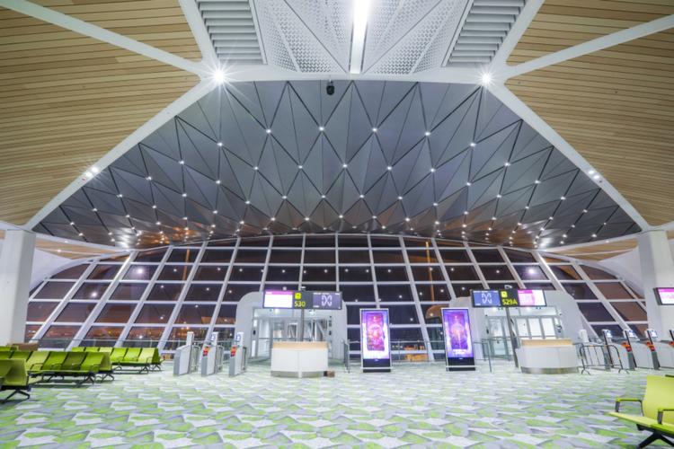 深圳机场物业服务公司有何特色？-第2张图片-德高鼎泰便民中心