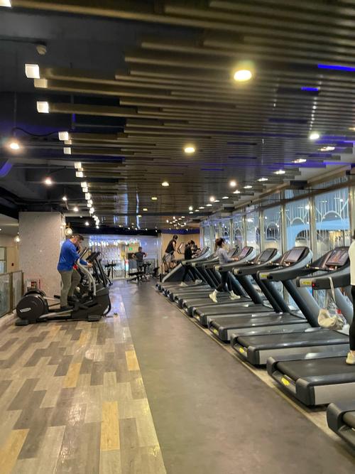 广州花园酒店健身中心有何特色或服务？-第2张图片-德高鼎泰便民中心
