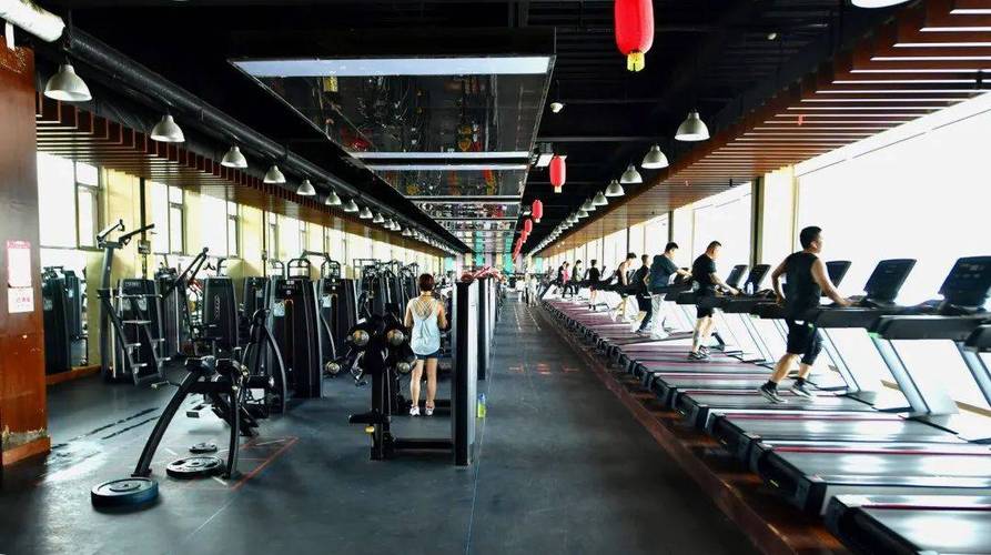 南通24小时健身会所，24小时开放吗？-第1张图片-德高鼎泰便民中心