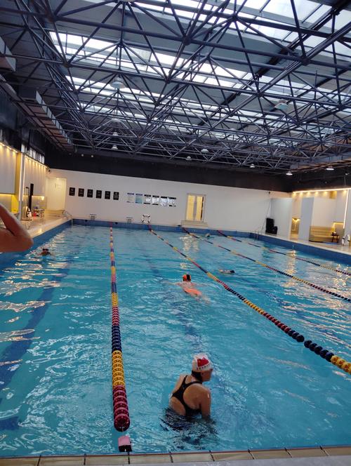 乌鲁木齐健身房带游泳哪家性价比高？-第2张图片-德高鼎泰便民中心