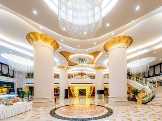 昆明皇冠兴义酒店预订-第1张图片-德高鼎泰便民中心