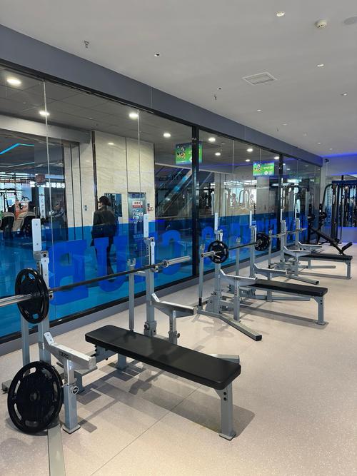 成都奥克斯广场健身怎么样？-第2张图片-德高鼎泰便民中心