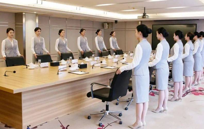 物业 如何提升物业前台电话礼仪服务能力？-第1张图片-德高鼎泰便民中心