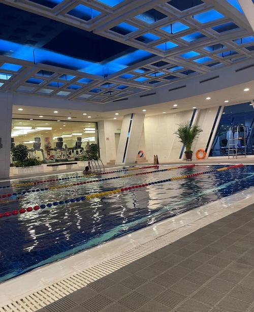中隐酒店健身游泳，配套齐全吗？-第1张图片-德高鼎泰便民中心