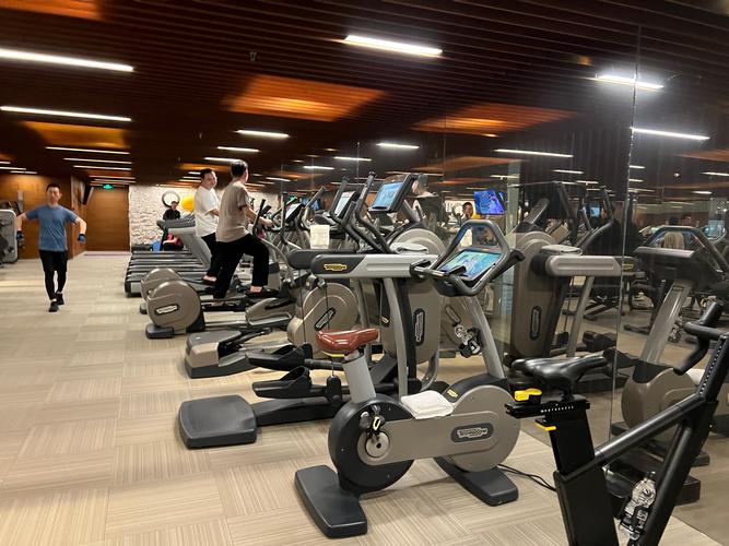 北京国际温泉酒店健身-第2张图片-德高鼎泰便民中心