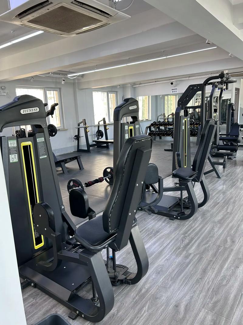 香河健身房年费多少？-第3张图片-德高鼎泰便民中心
