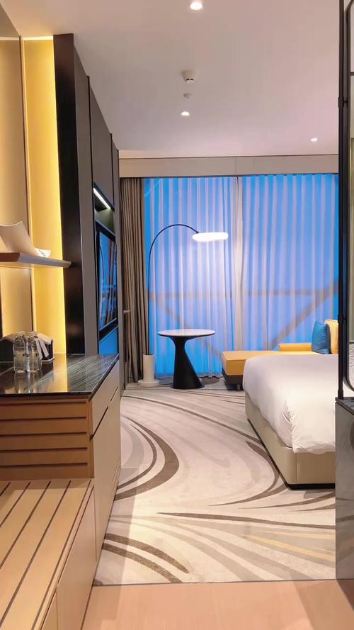 上海皇冠假期酒店预订-第2张图片-德高鼎泰便民中心