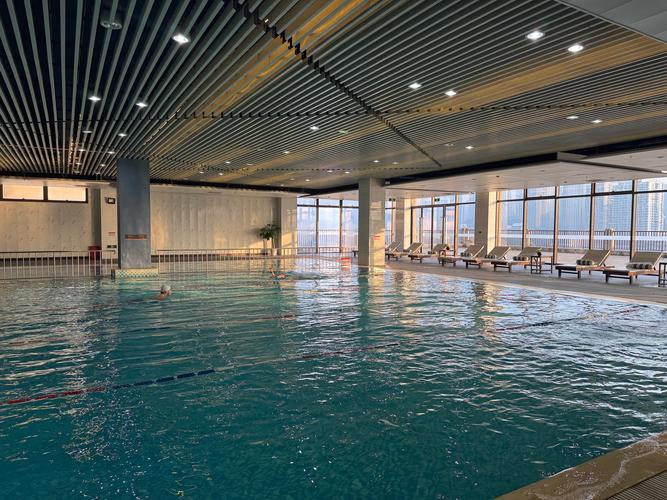 南京哪些健身房带游泳池？-第2张图片-德高鼎泰便民中心