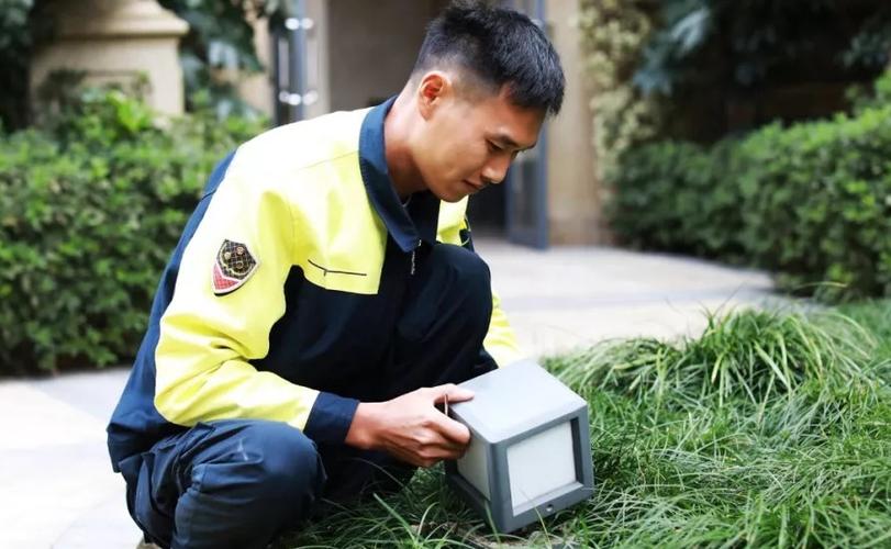 万科物业客服实务手册有何核心要点？-第1张图片-德高鼎泰便民中心