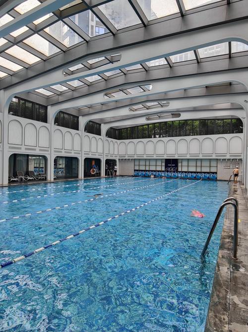 广州哪些健身房带游泳池？-第2张图片-德高鼎泰便民中心