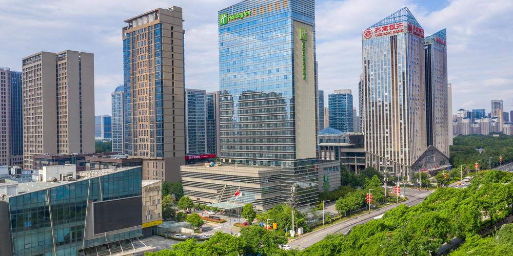 西安绿地附近酒店怎么选？-第1张图片-德高鼎泰便民中心