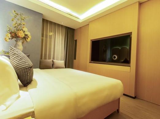 深圳西乡主题酒店怎么选？-第3张图片-德高鼎泰便民中心