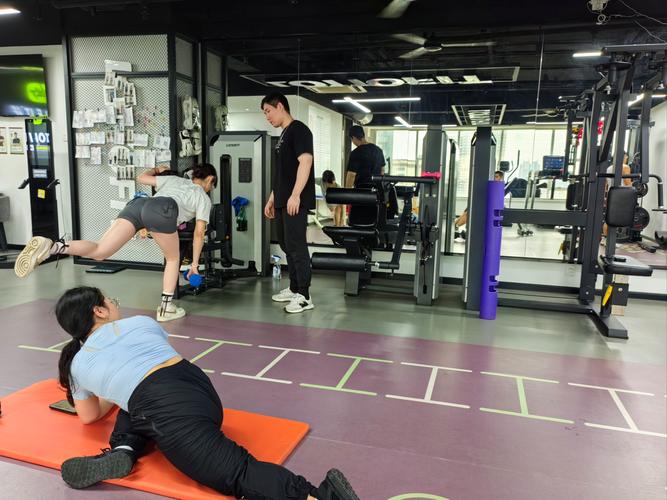 小马甲健身私教工作室有何特色优势？-第1张图片-德高鼎泰便民中心