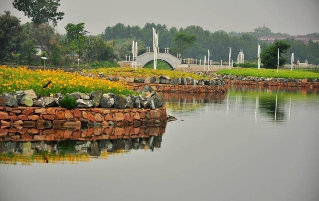 北戴河日月湖酒店怎么预订最优惠？-第3张图片-德高鼎泰便民中心