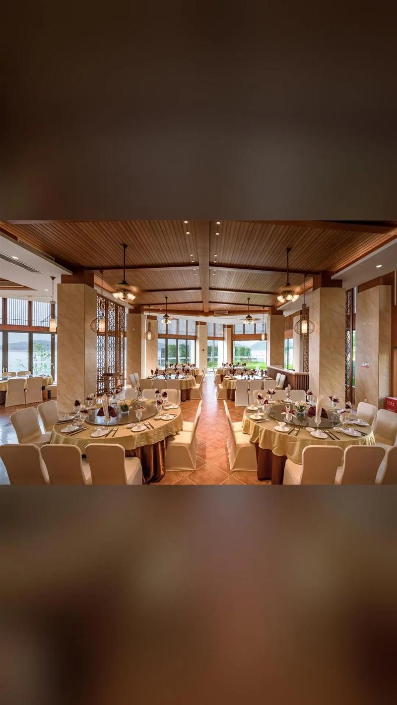 郴州资兴东江酒店怎么订最优惠？-第3张图片-德高鼎泰便民中心