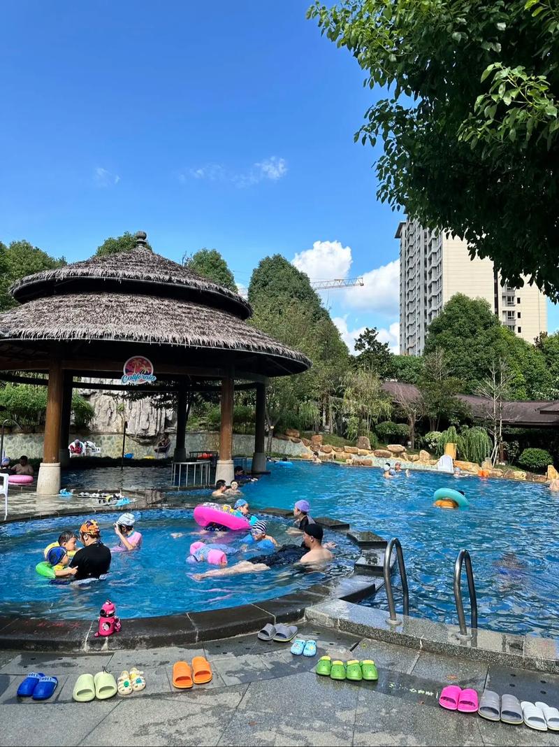 贵阳生态温泉酒店怎么预订最优惠？-第3张图片-德高鼎泰便民中心