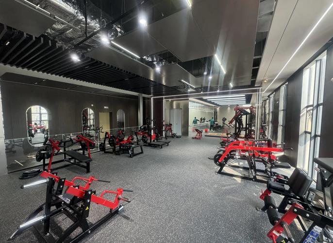 南宁健身房哪家好？求靠谱推荐！-第2张图片-德高鼎泰便民中心