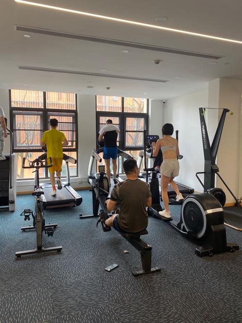 上海火车站附近健身房哪家好？-第2张图片-德高鼎泰便民中心