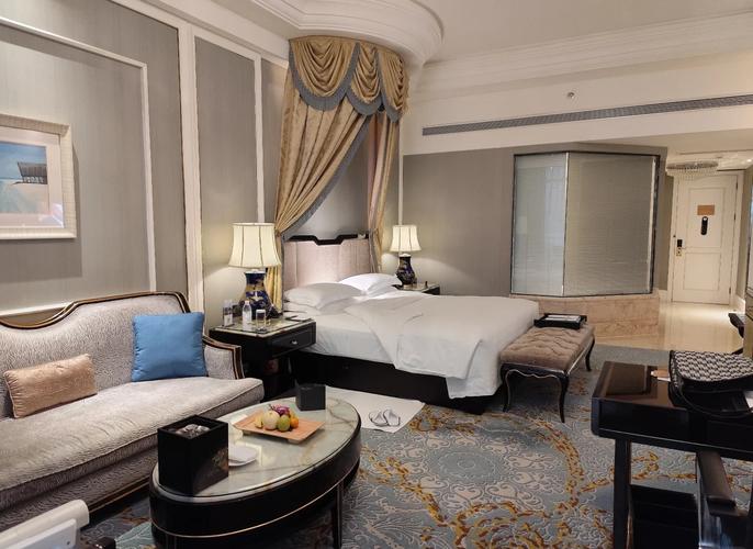 成都华晨环球酒店预订怎么操作？-第3张图片-德高鼎泰便民中心