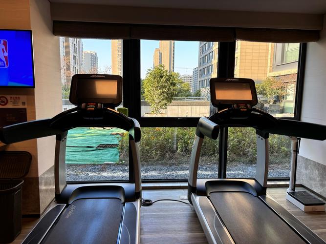 绍兴国际大酒店健身房设施如何？-第3张图片-德高鼎泰便民中心