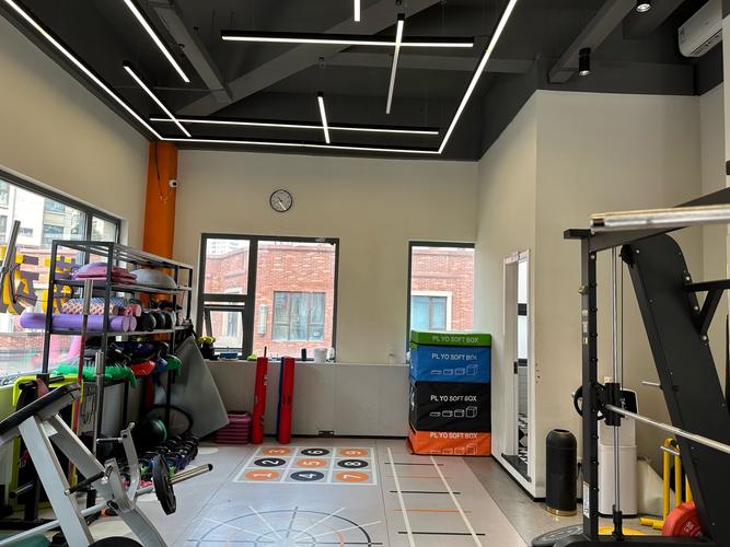 私教健身工作室，如何选到靠谱教练？-第1张图片-德高鼎泰便民中心