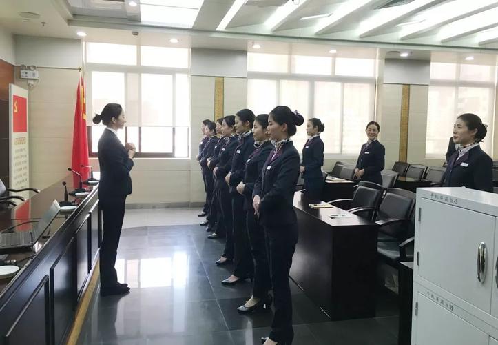 物业公司客服人员培训该怎么做？-第2张图片-德高鼎泰便民中心