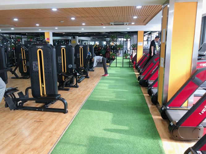 四海阳光游泳健身会所怎么样？-第1张图片-德高鼎泰便民中心