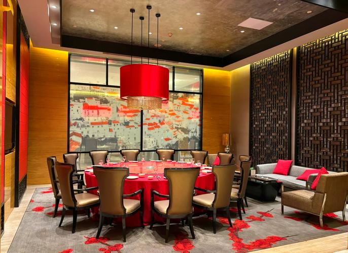 青岛王朝酒店婚宴怎么预订？-第3张图片-德高鼎泰便民中心