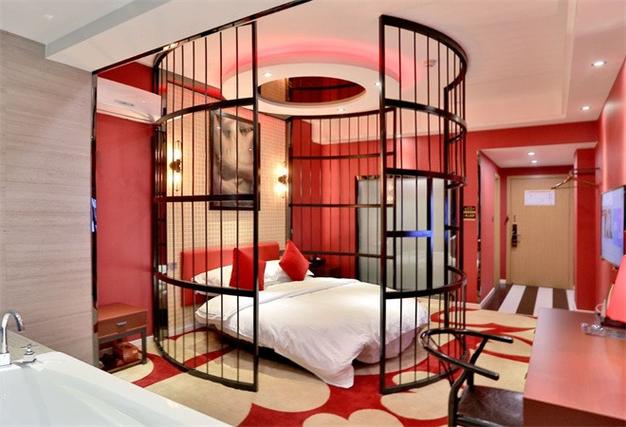 桐庐情趣主题酒店怎么预订？-第1张图片-德高鼎泰便民中心