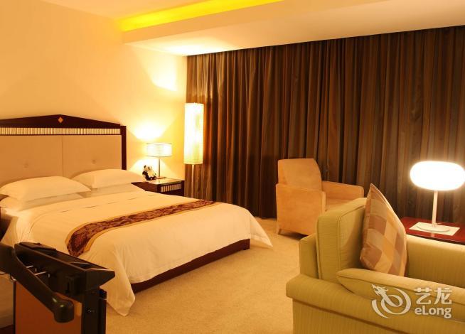 禅城华夏明珠酒店怎么预订最优惠？-第1张图片-德高鼎泰便民中心