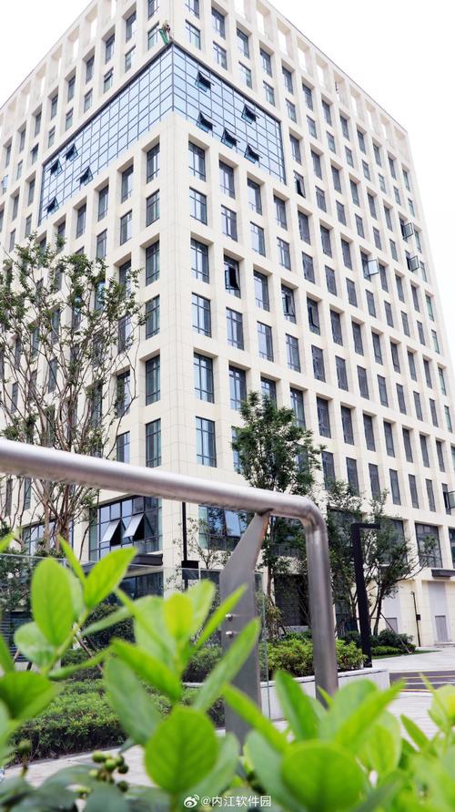 江苏翠湖物业有限公司怎么样？-第2张图片-德高鼎泰便民中心