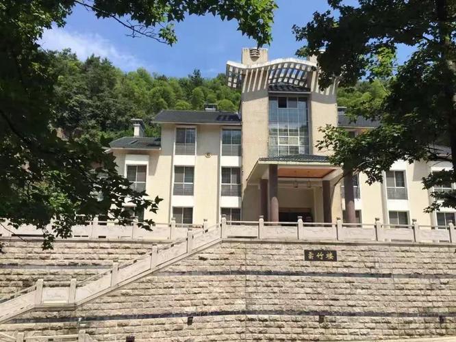 宜兴芙蓉山庄酒店怎么预订最优惠？-第1张图片-德高鼎泰便民中心