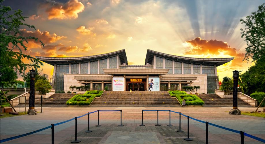 成都华玮物业怎么样？-第2张图片-德高鼎泰便民中心